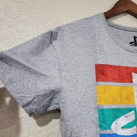 NWOT Gray Short Sleeve Playstation Graphic T- Shirt Size Small - Picture 5 of 8